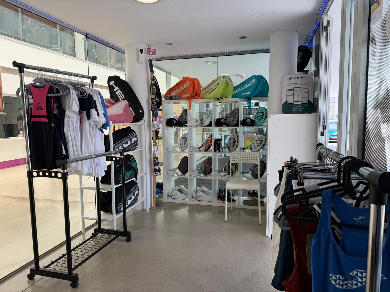 Exhibición Textil y Ropa